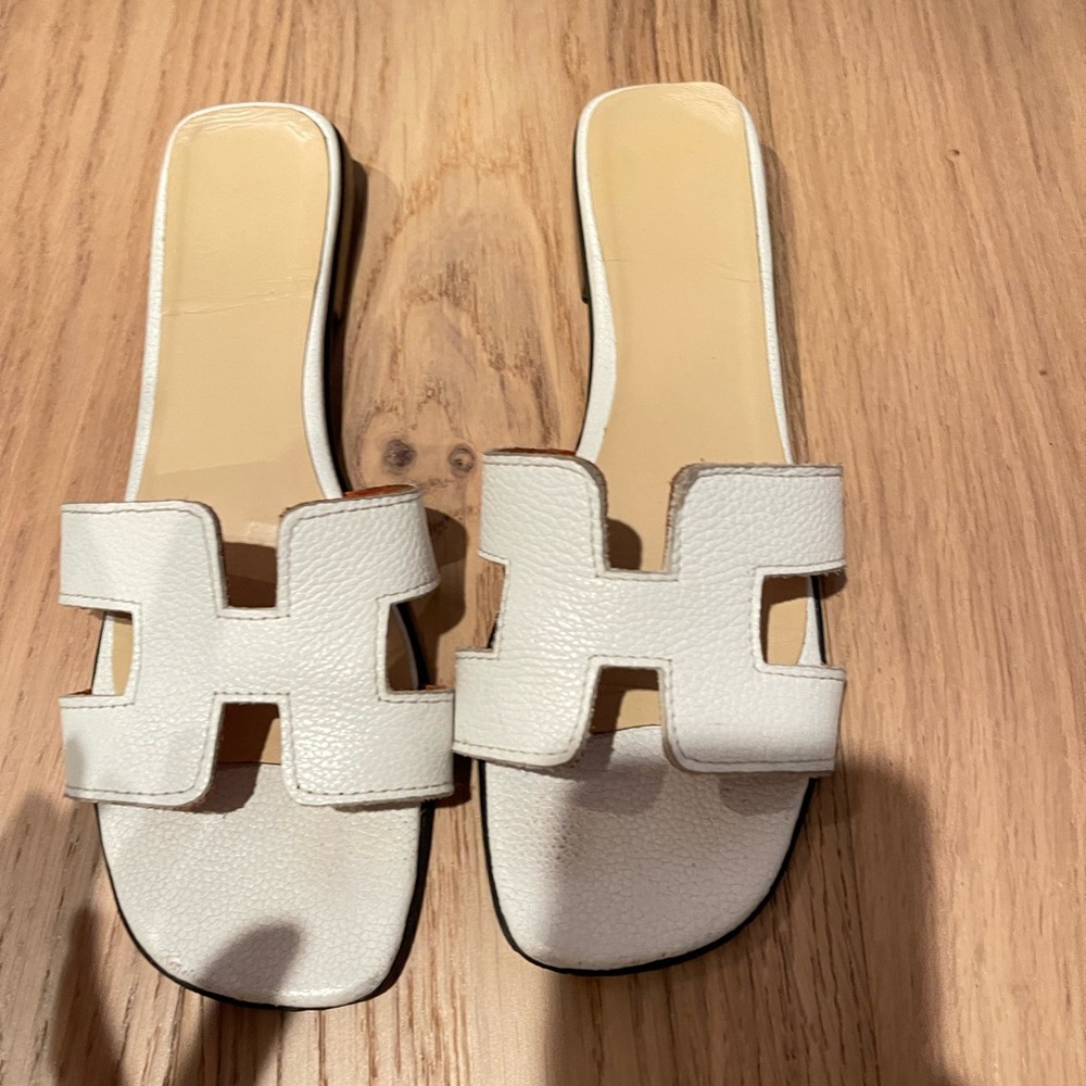 COPY - Vintage Authentic White Preloved Oran sandals